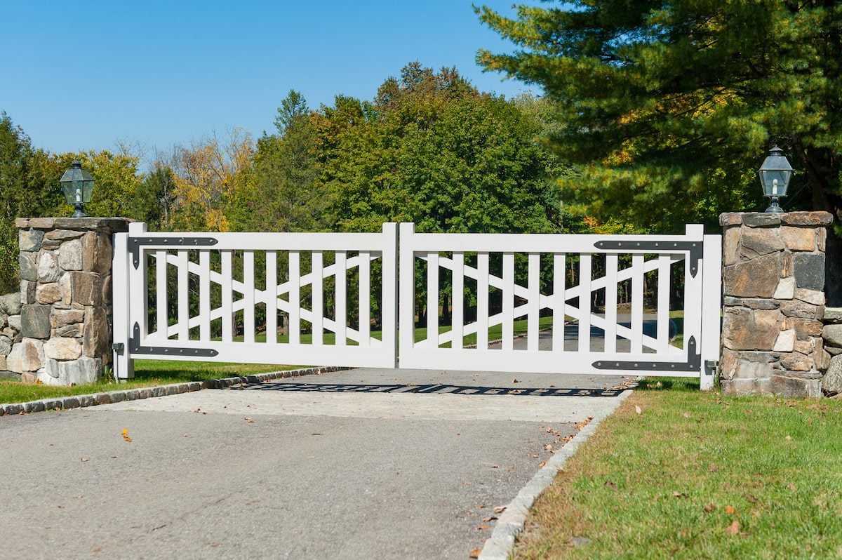 White decorative gates with diagonal pattern